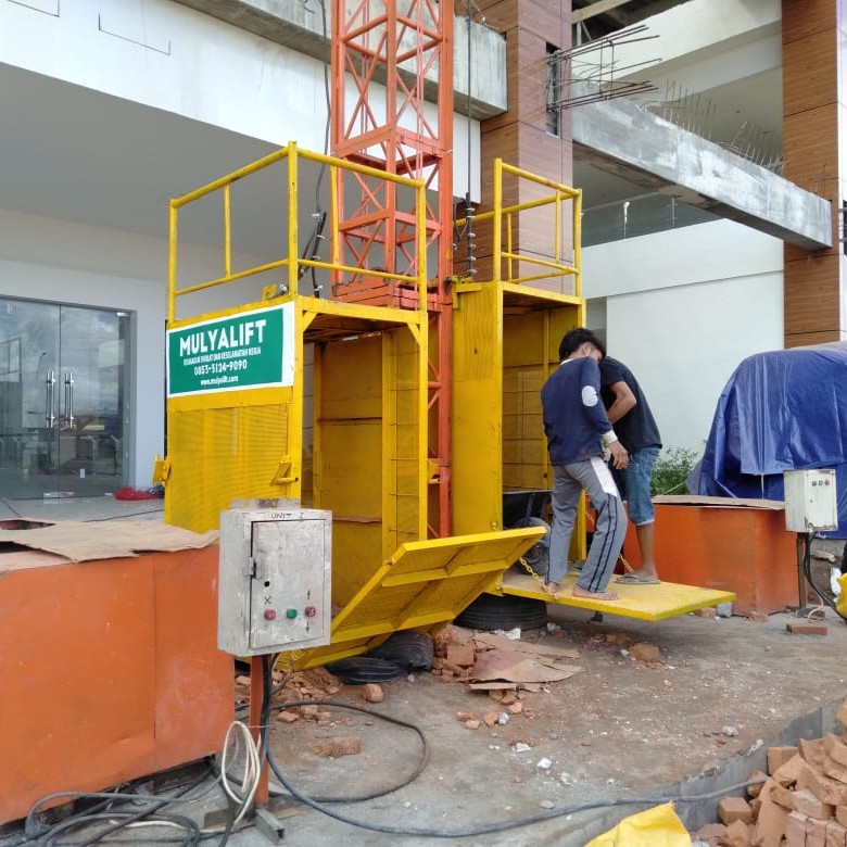 Lift Barang Double Cabin 2 ton