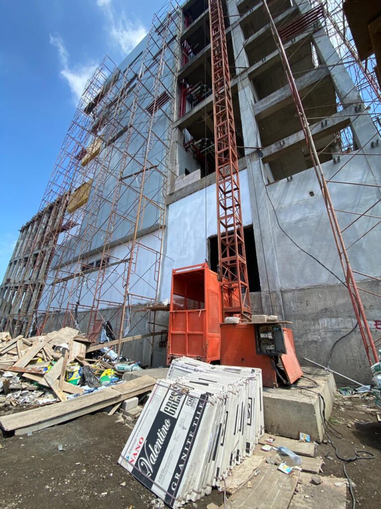 lift barang 4 sisi (3) LIFT BARANG PT MITRA TEKNIK MAKMUR NUSANTARA